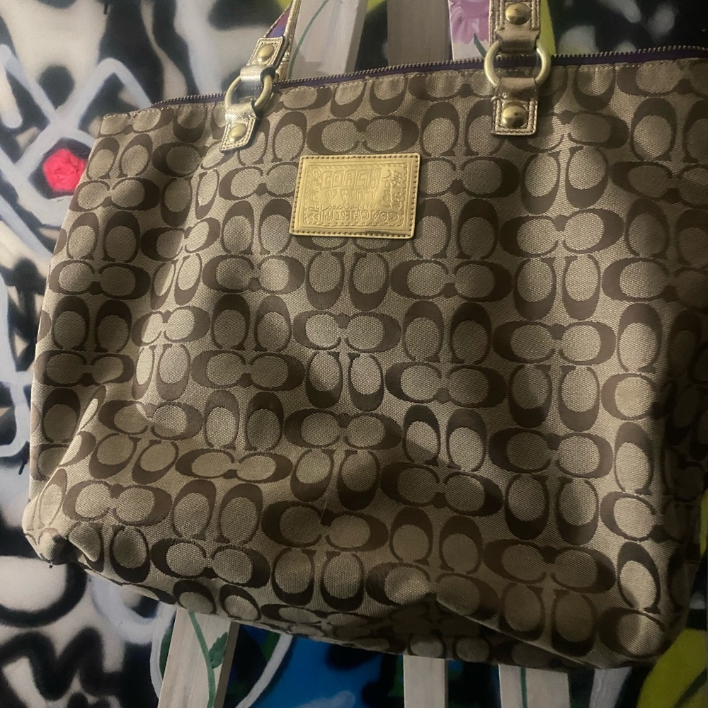Coach x poppy